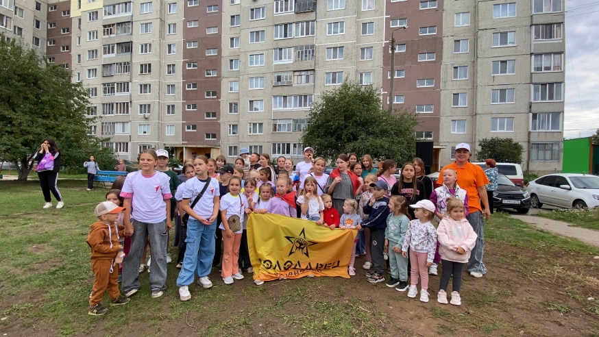 Лето во дворе на Нижней Террасе зажигает новые звёзды!