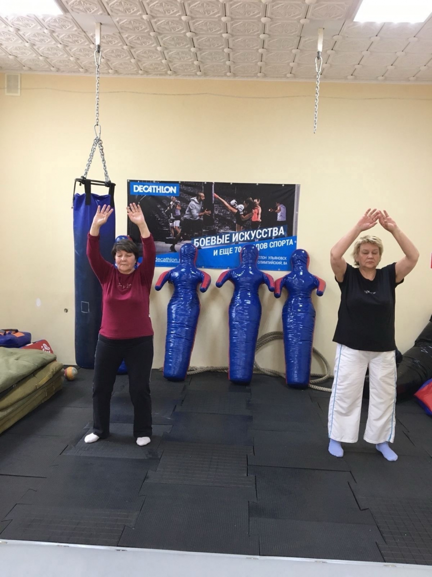 Продолжаем заниматься оздоровительной гимнастикой цигун