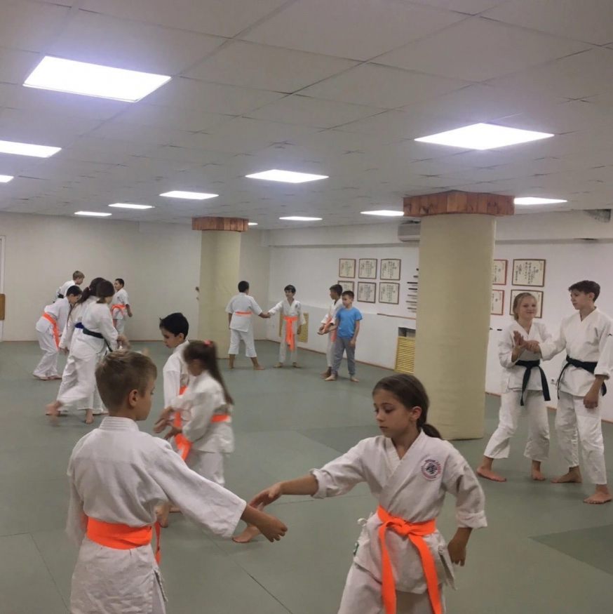 Провели тренирвоку в центральном зале Школы Айкидо