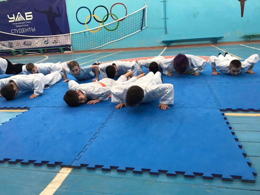 Айкидо в спортклубе "Володарец"