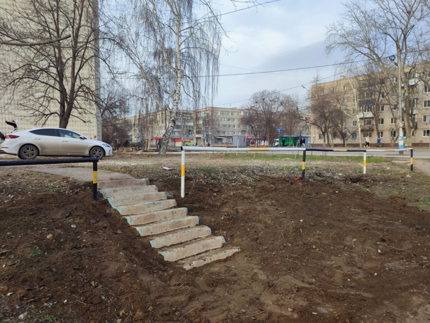 На территории ТОС &laquo;Володарец&raquo; еженедельно проходят субботники