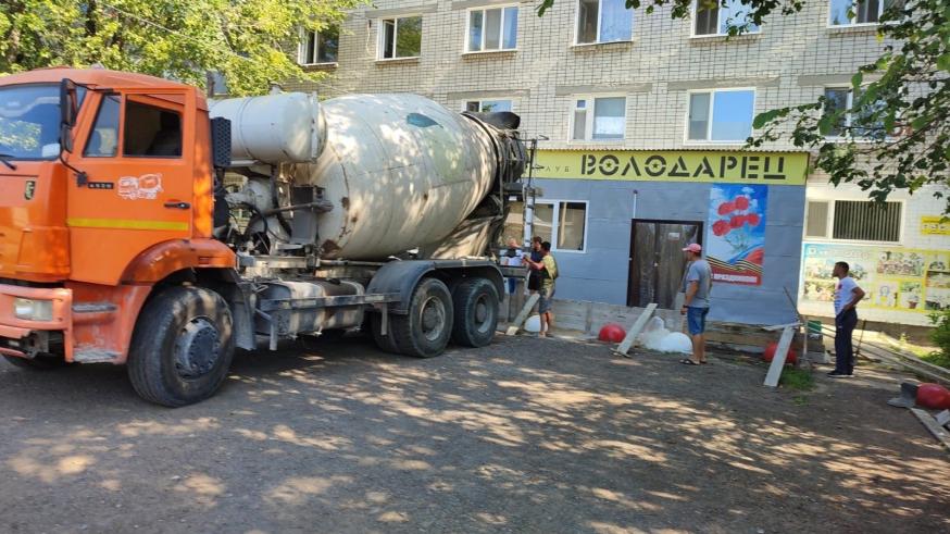 Вчера состоялся очередной субботник в ТОС &laquo;Володарец&raquo;