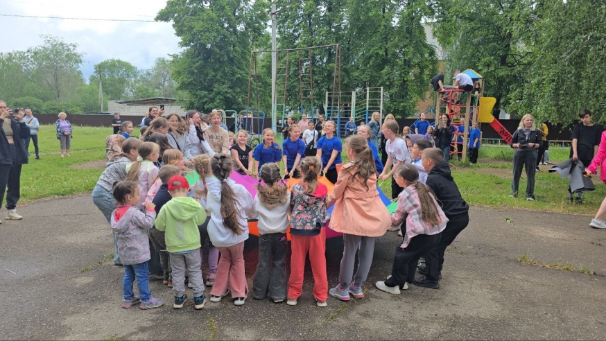 &quot;ЛЕТО ВО ДВОРАХ&quot; СТАРТОВАЛО НА УРА!