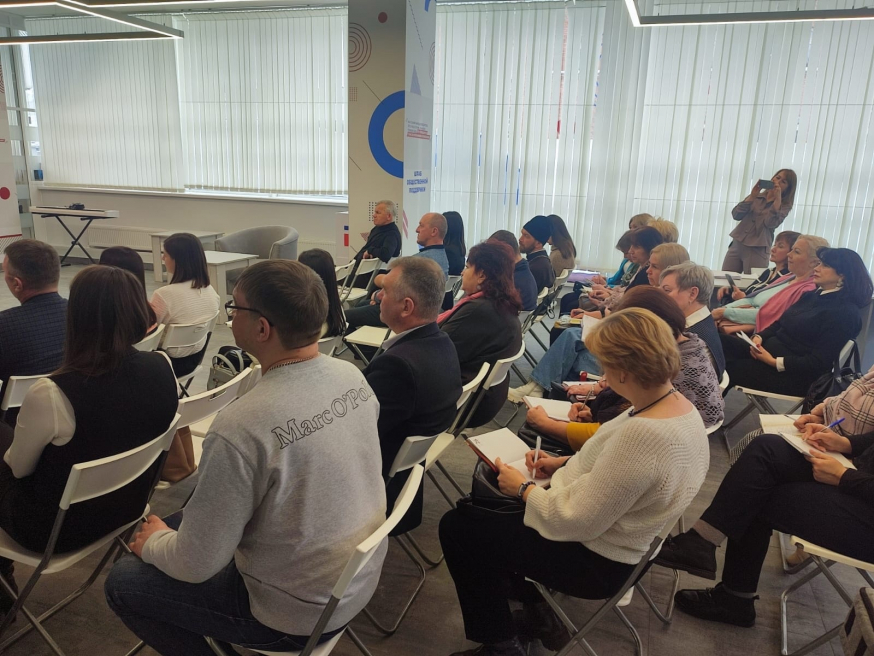 Председатель ТОС "Володарец" Сергей Клопков принял участие во встрече с победителями конкурса президентских грантов 2024 года