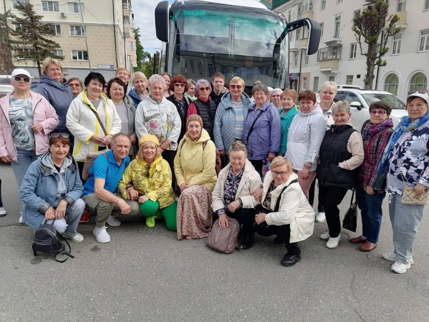 Участники клуба «В кругу друзей» продолжают активную весну