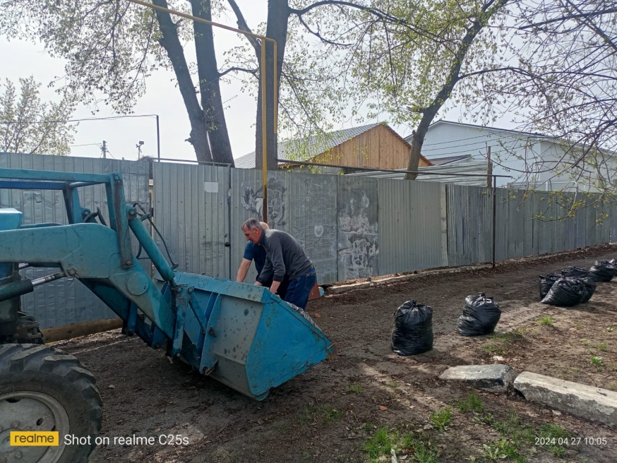 Субботник на майских праздниках