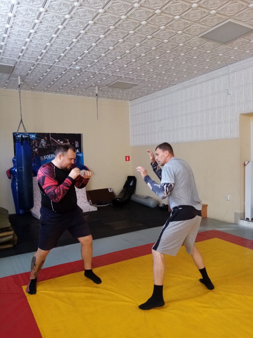 Тсу Шин Ген в спортклубе "Володарец"